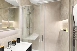 Elegant 1BR Flat in Beckenham - 4