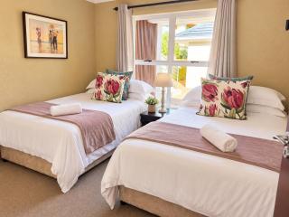 Sands Beach Simbithi Eco Estate Luxury Villa - 6