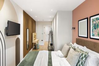 Beautiful 2BR Apartment in Beckenham - 4