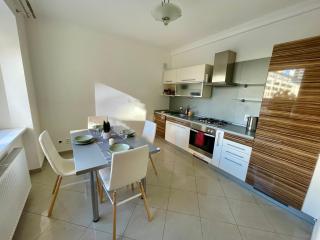 Apartment Tabakova, City Centre with Flexible Checkin - 1