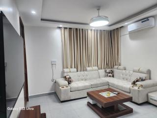 Dolphin Court - 2