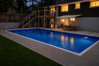 Poolside Paradise - Spacious 5BR Family Home - 0