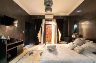 Royal Palm Riad, Breakfast, Lunch, Transport and Luxury Activities - 4