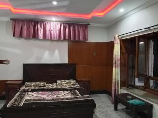 The Nice Guest House Murree - 1