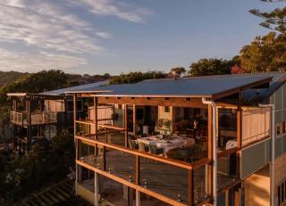 Green House on Cutter by Discover Stradbroke - 0