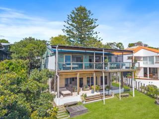 Green House on Cutter by Discover Stradbroke - 7