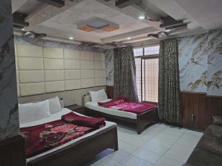 Mughal Azam Hotel Mall Road Murree - 8
