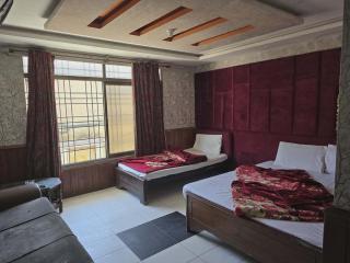 Mughal Azam Hotel Mall Road Murree - 4