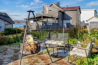Tomasjord Apartment with Parking & Outdoor Area - 6