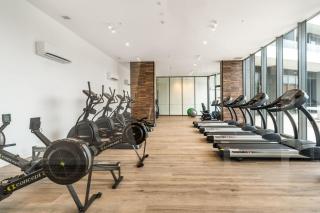 Stylish Phillip Apartment with Gym and Pool - 6