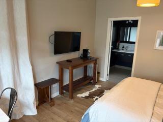 Black House Lodge - 2