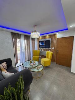 The Cibaena Apt on Fifth Palm - 7