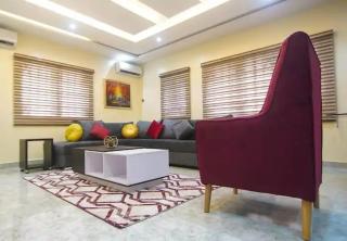Luxury getaway apartment in a serene environment - 2
