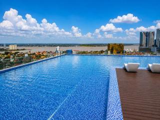 Platinum Central Living - 7