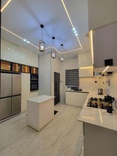 Cliftonville Place Luxury 4 and 3 bedrooms duplex - 3