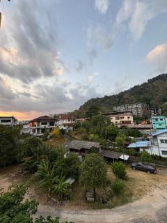 Top Residence Patong - 4