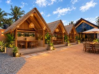 Blue wave Beach Cabanas - 2