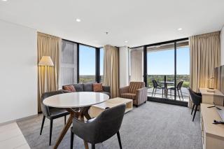 Executive Edge City 2 Bed Apartment with Car park - 2