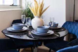 The Ridge Stylish 2BR Cityside Apartment with Pool, Gym and Parking - Brisbane - 7
