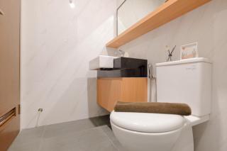 Cozy and Best Studio at Ciputra World 2 Apartment By Travelio - 8