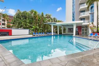 Artique Apartments 3BR Beach Apartment with parking and pool - 7