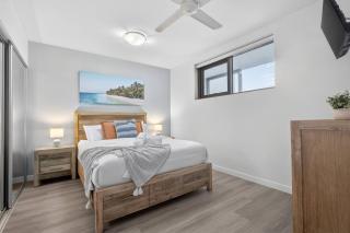 Gorgeous and Spacious 2BR Beach Apt with Pool, Parking and Gym - 8