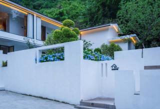 Yunfuli Yunsu Qingcheng Houshe Private Hot Spring B&B - 4