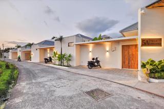 Stylish 2BR Villa with Private Pool in Kedungu - 5