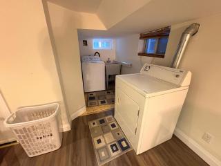 Stylish Toronto Getaway Spacious Fully Equipped - 2