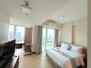 Two Spacious Bedroom plus Single Bedroom Apartment in Mactan Newtown Cebu - 9