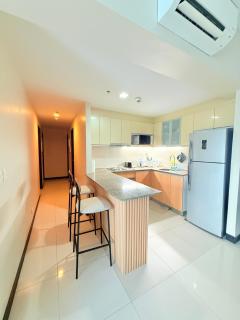 Two Spacious Bedroom plus Single Bedroom Apartment in Mactan Newtown Cebu - 8