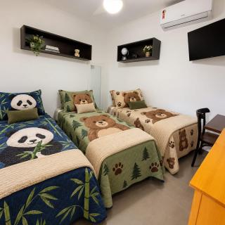 Apto em condomínio - 2 quartos com ar - 6