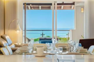 2 Mins to Beach with Ocean & Pool Views by Bocobay - 7