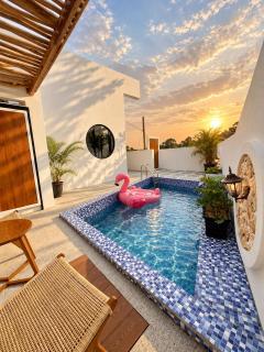Villa With Private Pool, Damar Ningrum 9 - 0