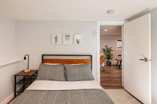 2-Bedroom Private Suite, Free Parking, Near Main St & Downtown - 6