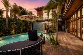 Luxury 6BR Canggu 400m to Finns beach - 2