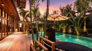 Luxury 6BR Canggu 400m to Finns beach - 2