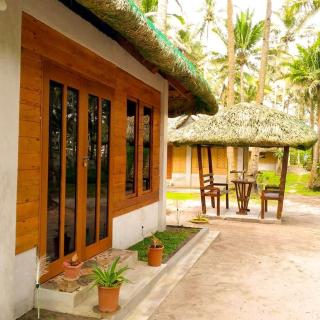 F&F Beachside Kubo Hub - Cozy Modern Kubo near Beach Surf Hub & Tourism Hub - 5
