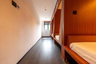 Lvxiaoe International Youth Hotel - Luoyang Yingtianmen - 1