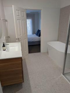 Peaceful Designer 2BR at Leafy Mill Park - 8