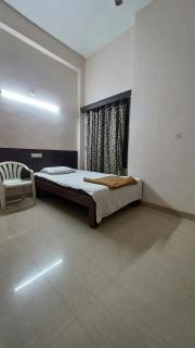 Hotel Prashanth - 9