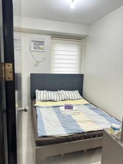 IsaVilla Suite Cozy 2BR Near Malls & Schools - 1