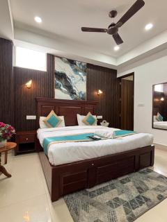 Hotel Divine India Noida Sector 135 - Noida - 3