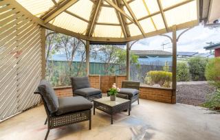 4BR 2BA House Nestled in a Quiet Spot in Dickson - 6