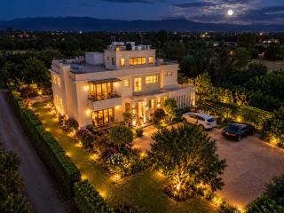 6 bedroom villa 54 in Maiyan Luxury Resort Nanyuki full of activities - 0