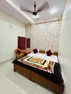 KK paying guest house - 9