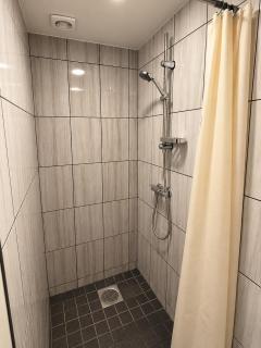 Apartment 8 - Bright 2BR Apartment, Near Centre, Airport Access - 8