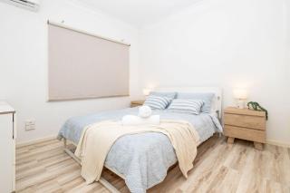 Unit 44 Seafront Estate - 6