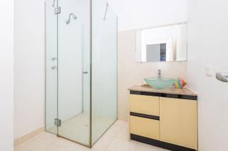 Unit 44 Seafront Estate - 4