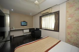 Hotel Lee International - 2